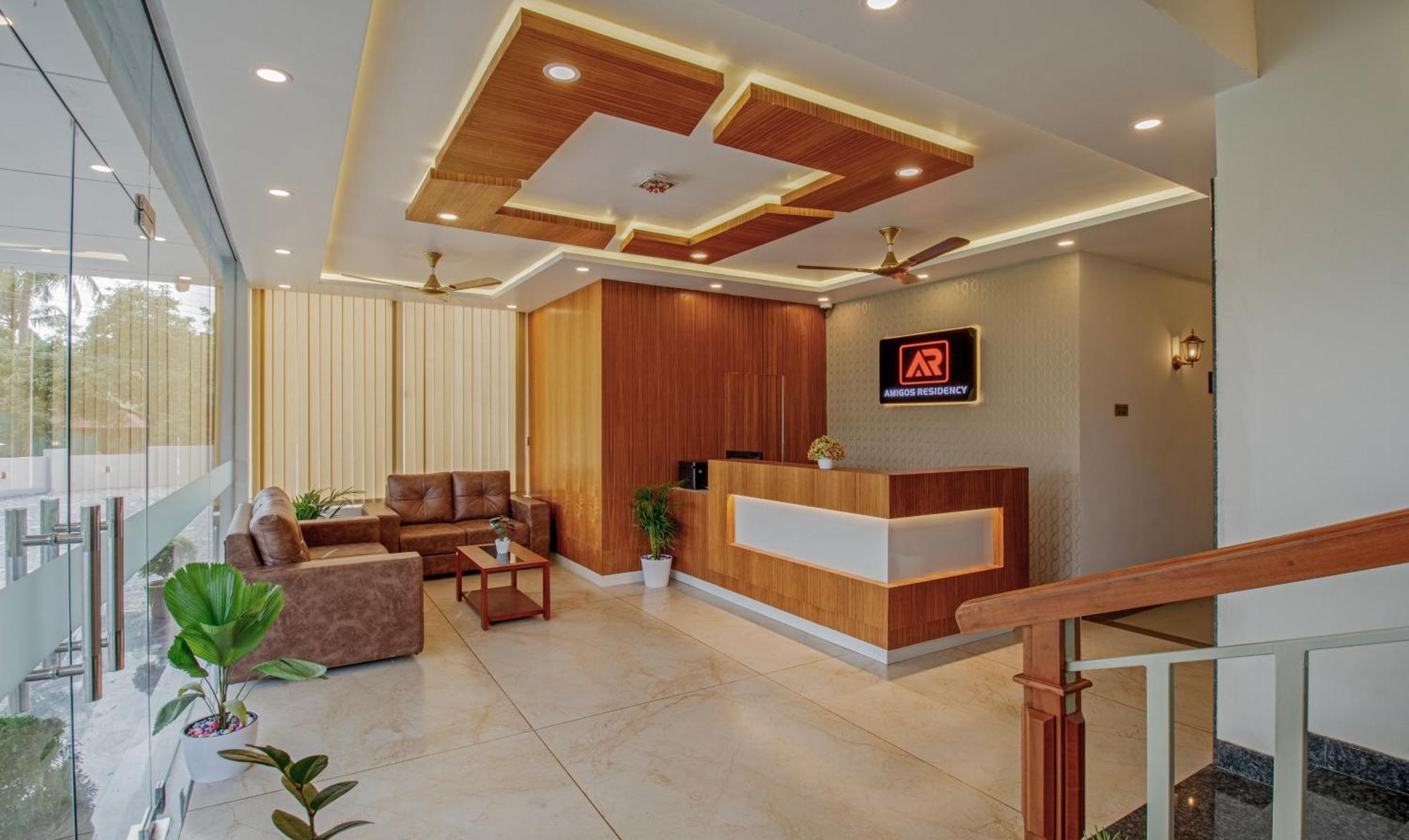 Treebo Amigos Residency Cochin Airport Hotel Kochi エクステリア 写真